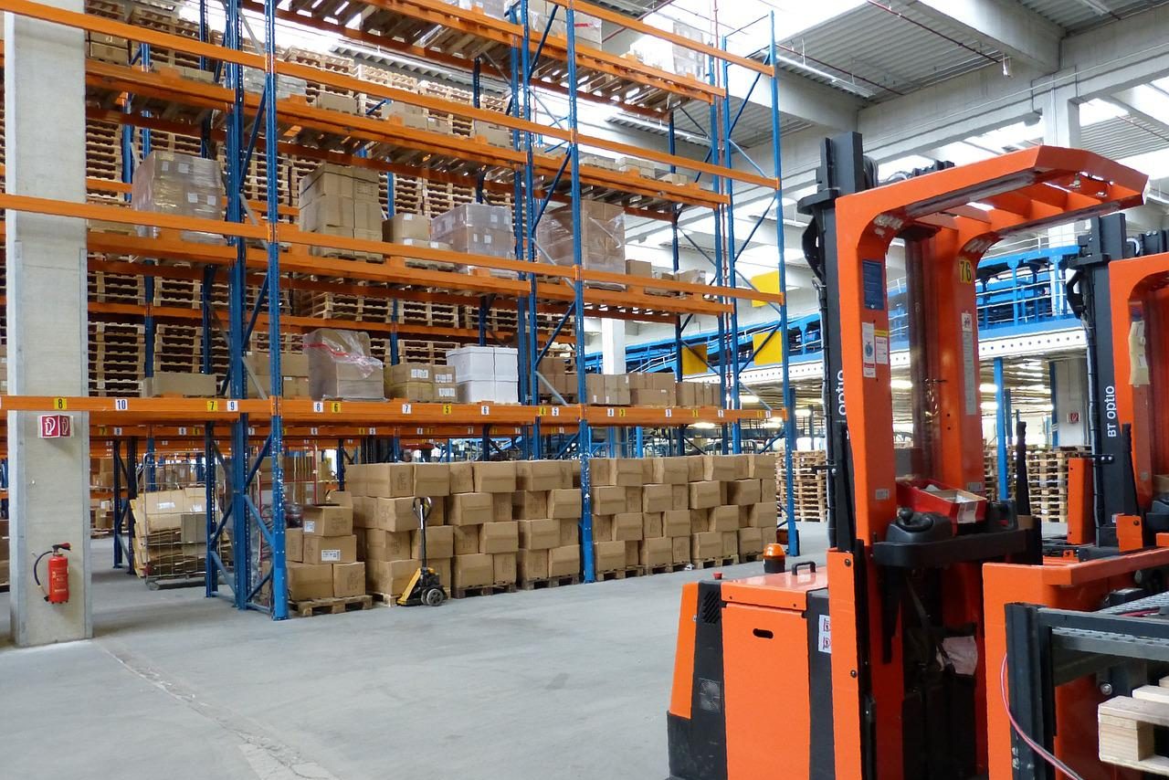 factory, plant, industrial hall-1137992.jpg